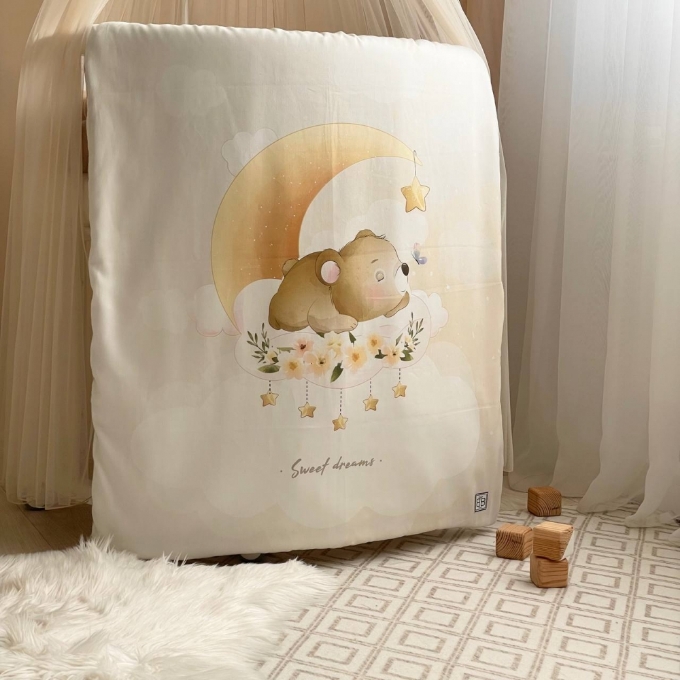 Paturica bebe din satin si velur cu pilota Ursulet bej (3)